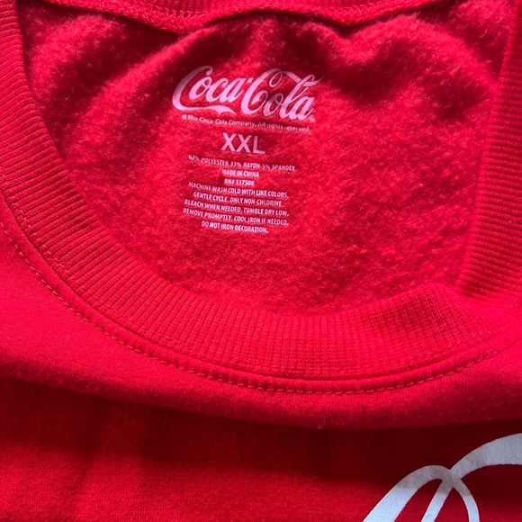 Coca-Cola Women’s Sweatshirt Size XXL Red Crew Neck Logo Long Sleeves - Picture 3 of 5